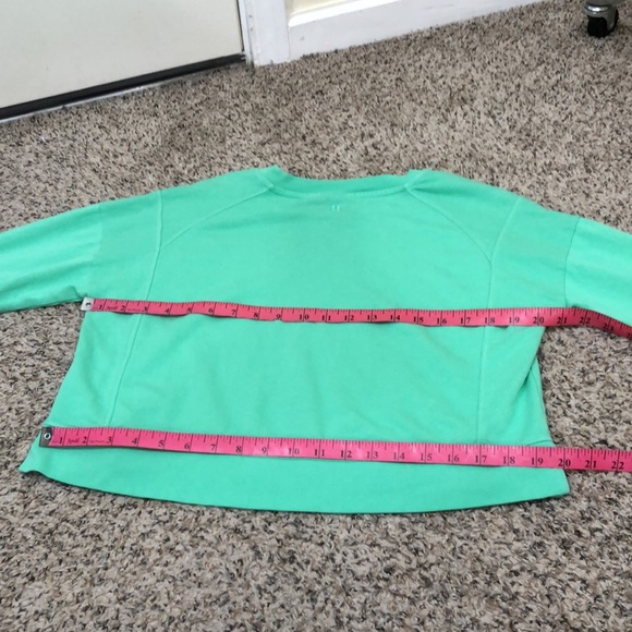 Sweaty Betty After Class Crop Sweatshirt Size Small Zest Green - Picture 7 of 9